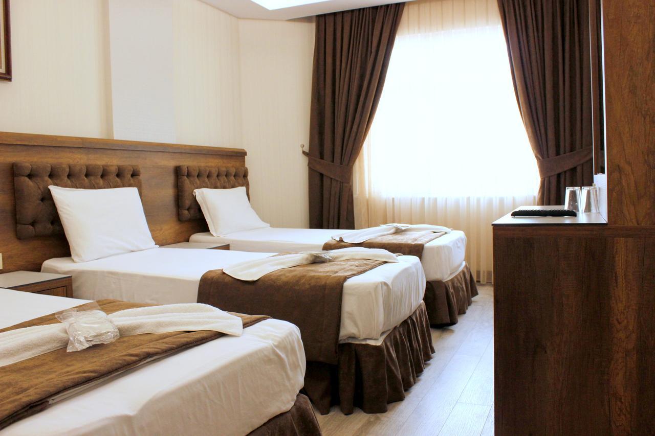 Hotel Buyuk Paris Istambul Exterior foto